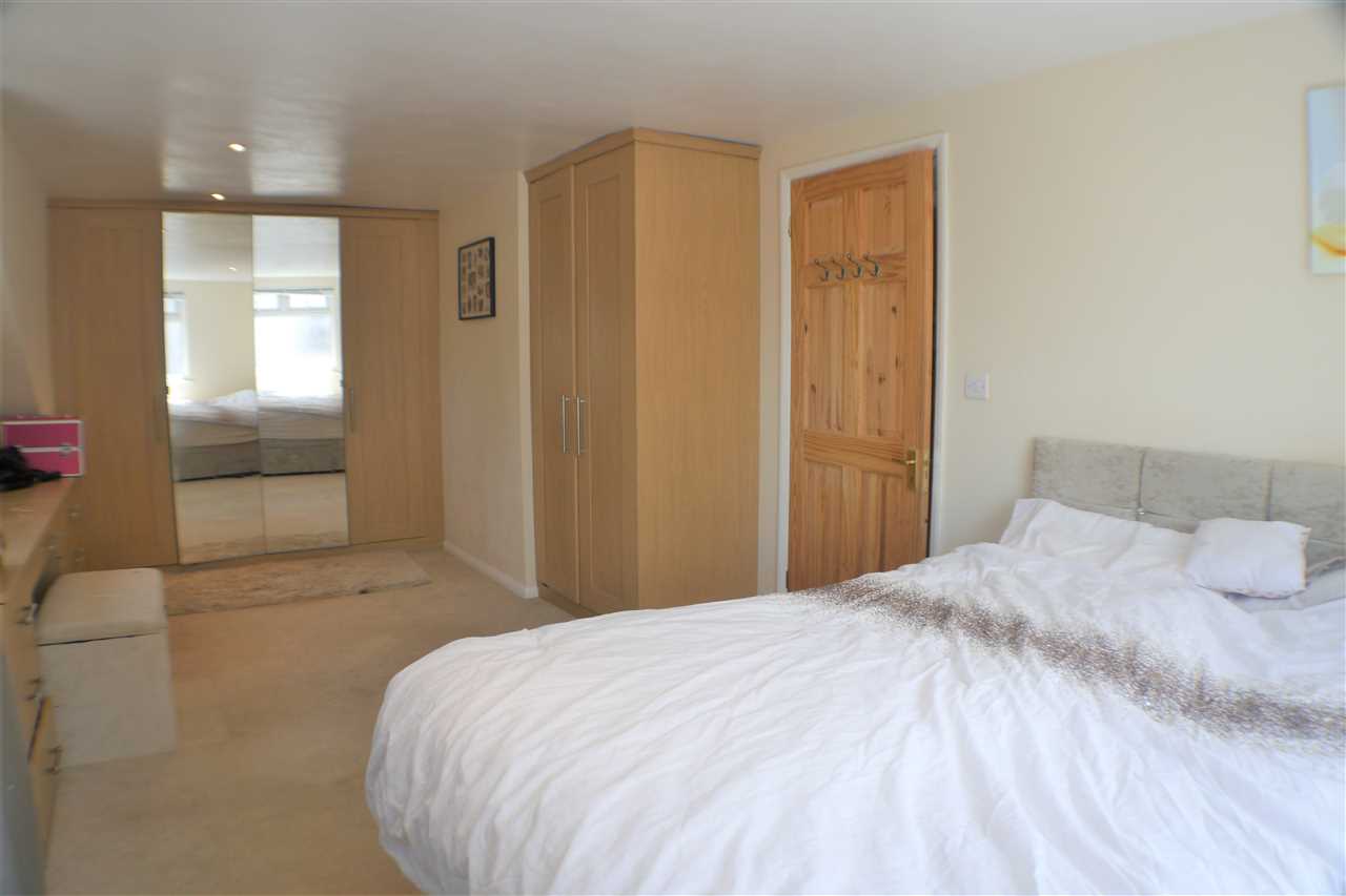 Boundstone Lane, Lancing